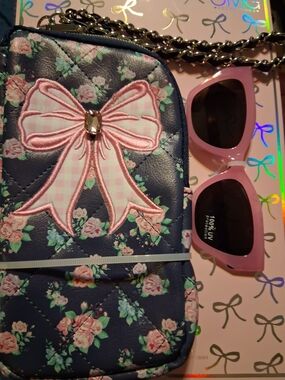 Kids Pink Frame Sunglasses - Unbranded Cute Cat-Eye UV Protection. 3+